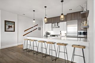 Horizon Tremblant Luxury Ski in Ski out Chalet - 7