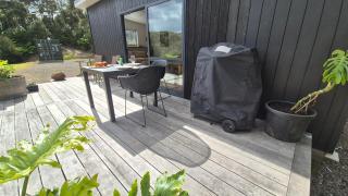 Hosts on the Coast Fernhaven Cabin - 3