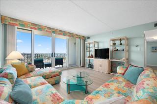 Beautiful 2 Bedroom Quay Condo with Linen Service! - 0