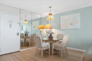 Beautiful 2 Bedroom Quay Condo with Linen Service! - 4