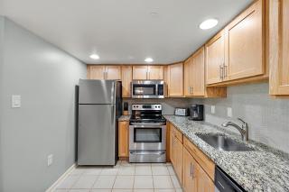 Gorgeous Newly Remodeled Ocean Front 2 Bedroom 2 Bath Condo With Private Balcony! - 5
