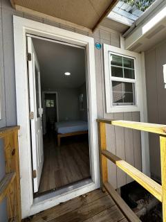 Private En-suite in Tiny Luxury Home - 5