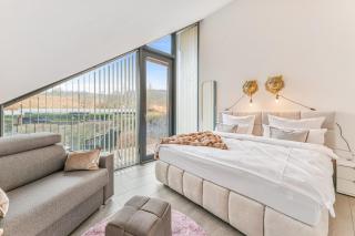 Tropic Love - Seezugang - Seesicht I BeachParadise I Massage - Trampolin - Light Show - Parken - Cinema Feeling - BBQ - 7