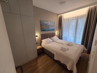 Omega Lake Family 1 - 9