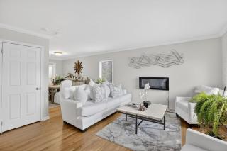 Elegant Home with Game Room Near BWI home - 3