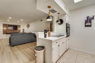 Summer-Ready Old Town Condo w/ Pool & Patio Access - 3