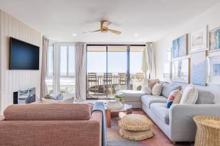 A22 - Oceanfront Dream - 6