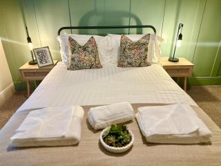 Luxury 3 bed, 6 person, spacious rural apartment - 5