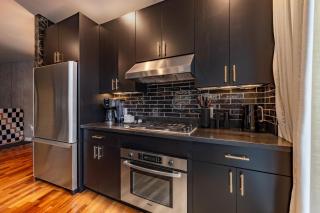 River Run Retreat 7 Night Minimum - 8