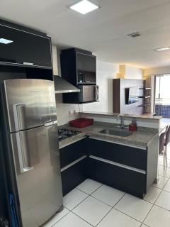 Apartamento Beira Mar 14º andar com 2 Quartos - 8