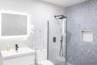 Ocean Park Studio Pool at Riviera Villa - 5