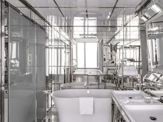 Hôtel Le Royal Monceau Raffles Paris - 1