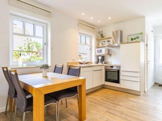 Holiday home in Greetsiel with barbecue - 5