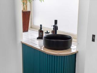 Symons Block Suite 9 - 3