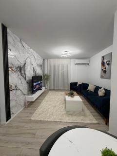 Genial Apartments - 4