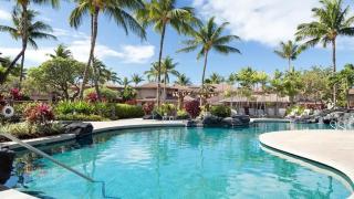 Peaceful retreat with pool gym & BBQ - 8