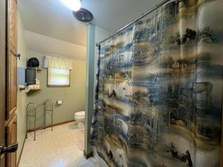 Cedar Cove Cabin 1 - 9