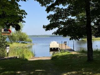 Cedar Cove Cabin 1 - 6