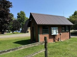 Cedar Cove 1 - 1