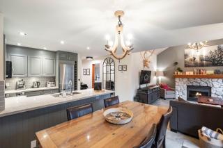 Arrowhead Point 2 by Outpost Whistler - 7