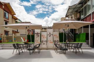 奇遇九寨之悦酒店Adventure Jiuzhai Hyatt Hotel - 1