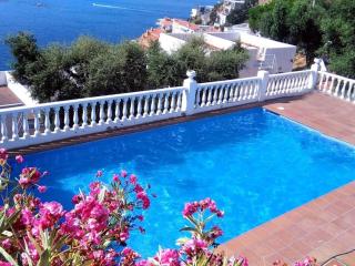 CASA BRAMER Casa dúplex con espectaculares vistas a la bahía de Canyelles. - ES-258-90 - 0