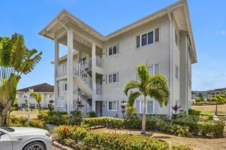 Signature Stay at the Fern - 2