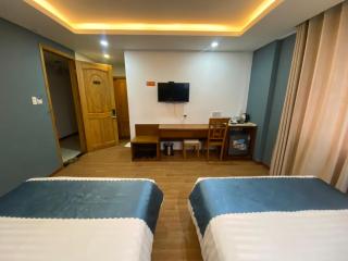 New Merry Hotel And Spa - 9