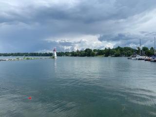 Entire three bedroom cozy home near lake, one hour from Toronto - 1