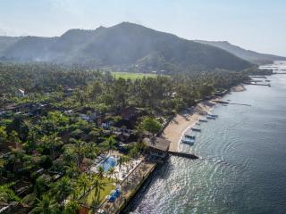 Ramayana Candidasa Beach Resort - 8