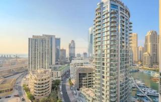 Upgraded Sea View 1BR Dubai Marina, Walk Metro & JBR - 0