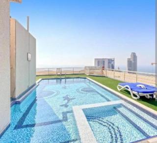 Upgraded Sea View 1BR Dubai Marina, Walk Metro & JBR - 9