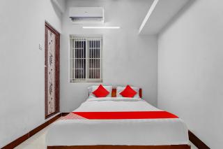 Hotel O Crown Tower - 1