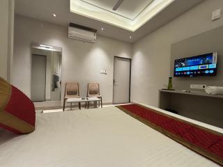 Hotel Golden Hills - 4