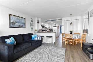 Recently Remodeled Ocean Block 1 Bedroom in Seven Seas! - 6