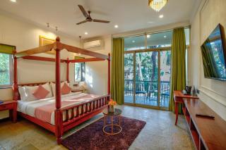 Dimaru Boutique Courtyard - 9