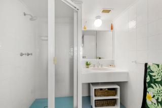 Seaspray Unit 2, 21 Warne Tce, Kings Beach - 1