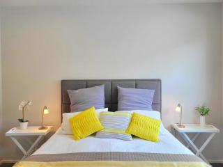 Hosts on the Coast Skippers Landing - 5