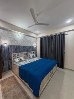 Vaidehi Vibe's by Vikas - 3