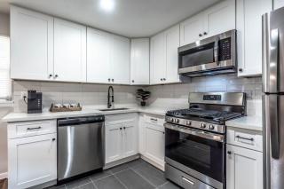 1BR Apartment Close to Menil Collection with Free parking 12 - 6