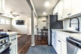 10 Percent Off , Near MD Anderson, Limited Offer 14 - 2