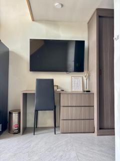 Olive Athena Guesthouse - 3