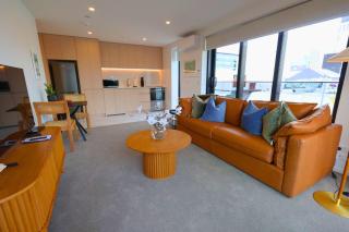 Stylish City Apartment Near Te Kaha - 0