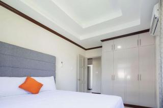 St Silas Condos - by ZenBreak - 3