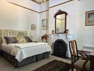 3 Bedroom Suite at Claremont Oak Estate - 8