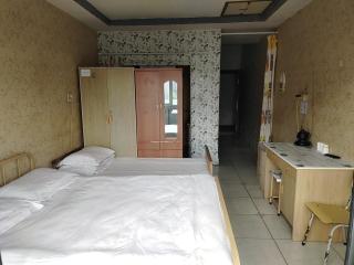 Xiafeng Homestay, Shanghai - 1