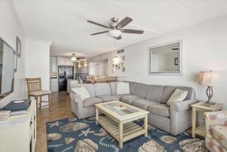 Ocean Front 3 Bedroom Condo In Sea Terrace with Outdoor Pool! - 5