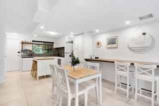 Beach Vibes Peregian Beach-Pet Friendly Beachfront - 2