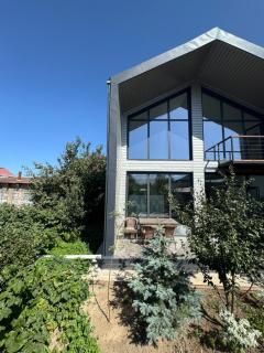 Barnhouse Karakol - 0