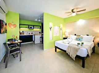 Family Escape l Sleeps 8 l 500m beach l AC l Kitchen l Wifi l Value Stay 1B4A - 9